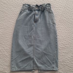 ZARA Midi Denim Skirt, Paperbag Waist, Size 2